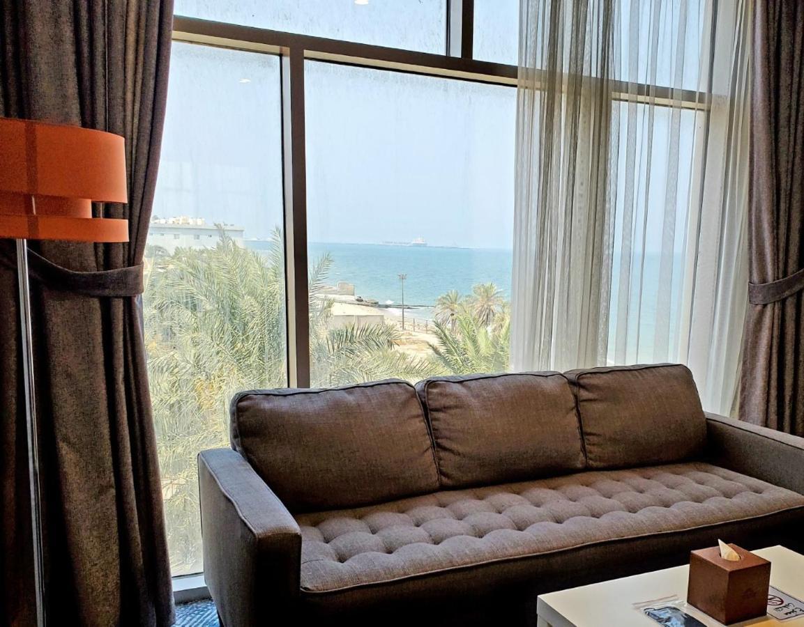Al Kout Beach Hotel Kuwait City Luaran gambar