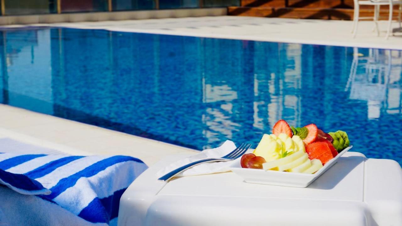 Al Kout Beach Hotel Kuwait City Luaran gambar