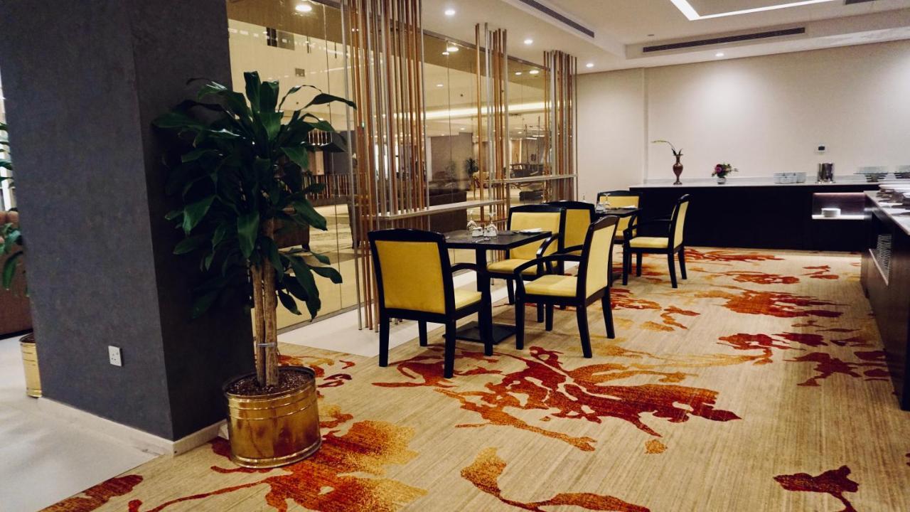 Al Kout Beach Hotel Kuwait City Luaran gambar